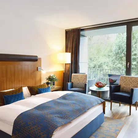 Otel Favorite Parkhotel 4*