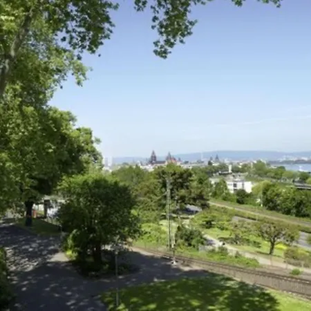 Otel Favorite Parkhotel Mainz