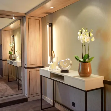 Otel Favorite Parkhotel I - Business - Fine Dining 4*