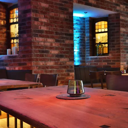 Ξενοδοχείο Favorite Parkhotel 4*