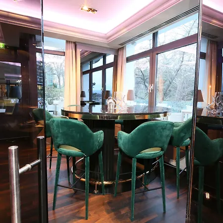 Favorite Parkhotel I - Business - Fine Dining