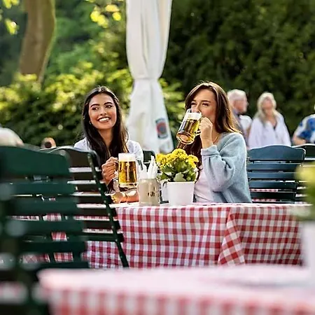 Hotel Favorite Parkhotel I - Business - Fine Dining 4*