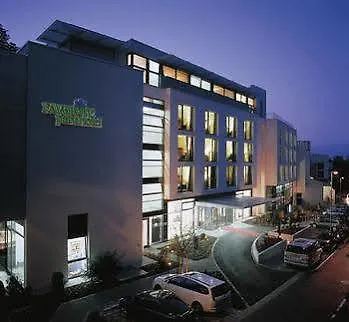 Favorite Parkhotel Otel