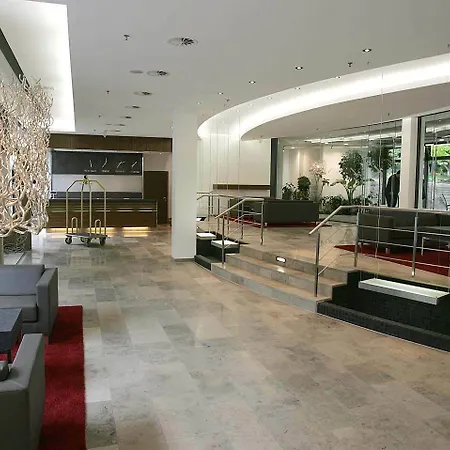 Favorite Parkhotel Otel Mainz