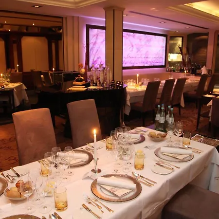 Favorite Parkhotel I - Business - Fine Dining Hotel 4*