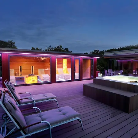 Otel Favorite Parkhotel 4*
