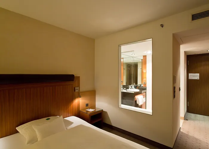 Hotel Favorite Parkhotel 4*