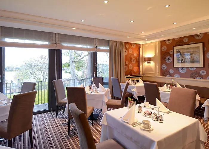 Hotel Favorite Parkhotel 4*