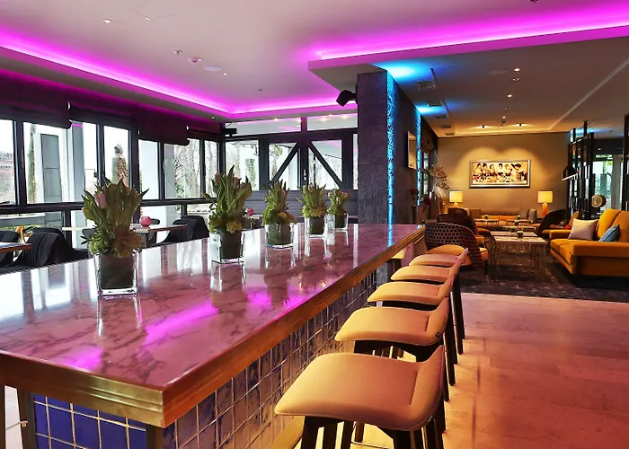 Favorite Parkhotel Hotel