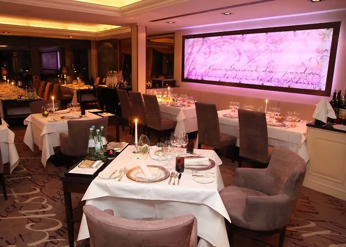 Favorite Parkhotel מלון